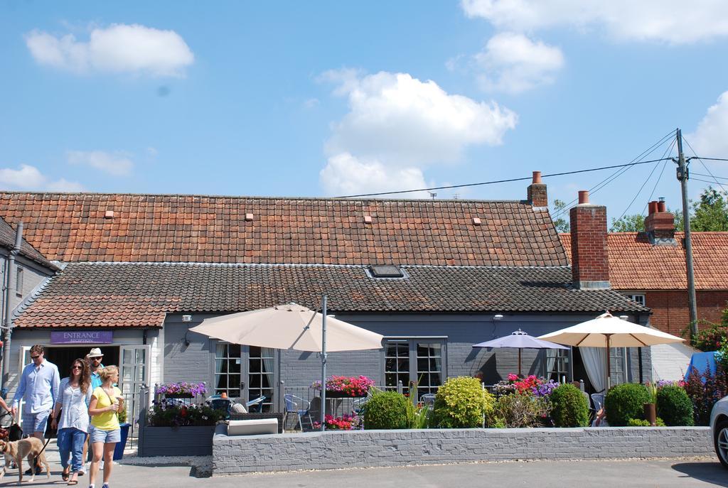 The Angel Inn Warminster Dış mekan fotoğraf